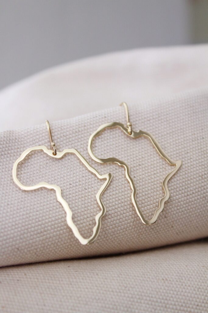 Africa outline earrings - gold
