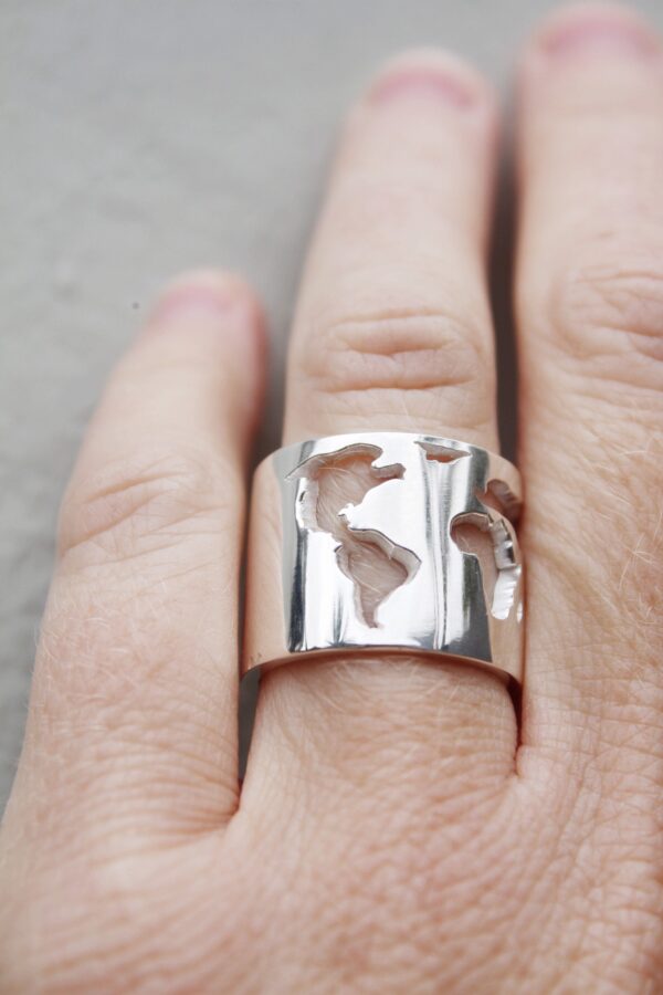 Wanderlust ring