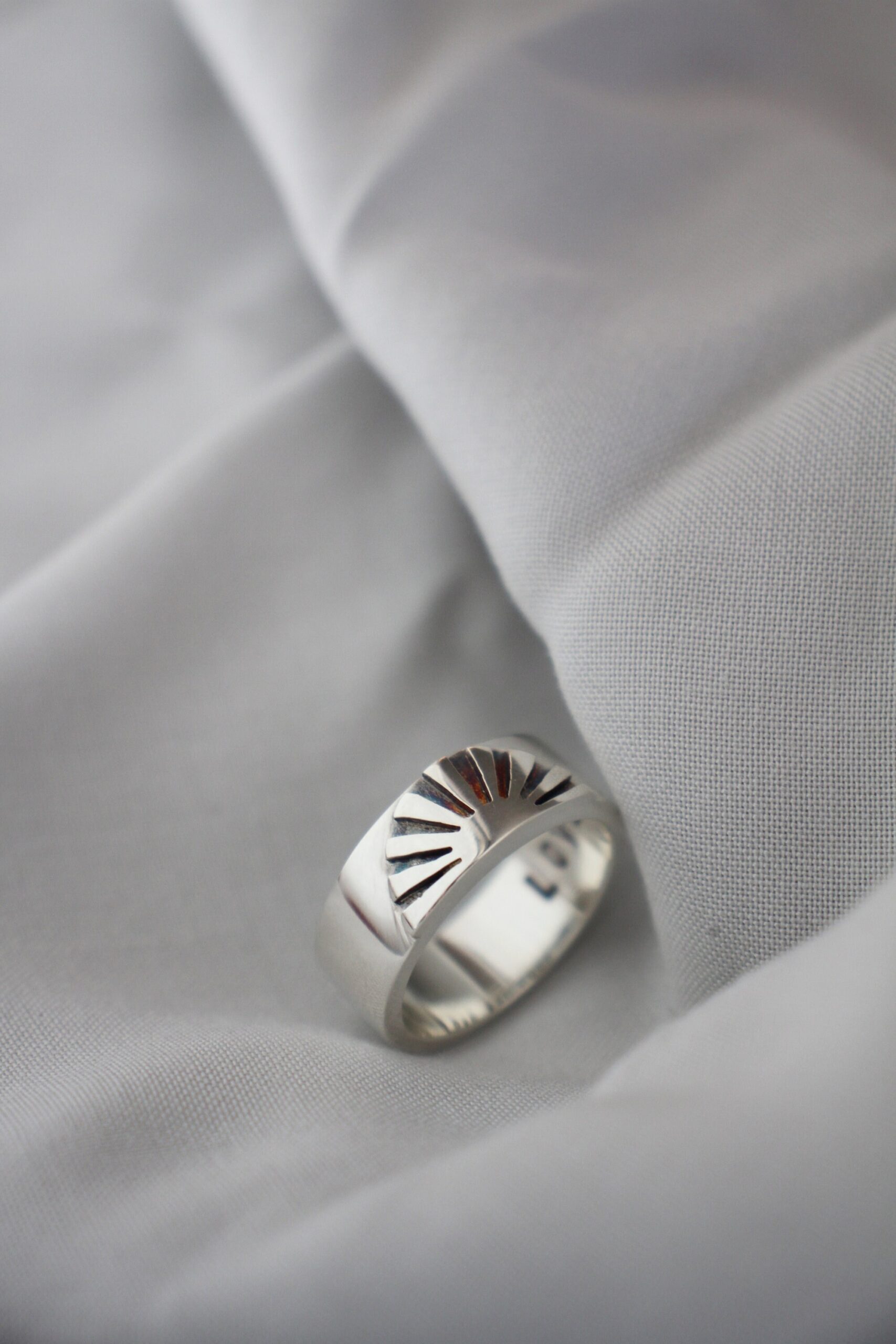 Sunrise ring - Image 2
