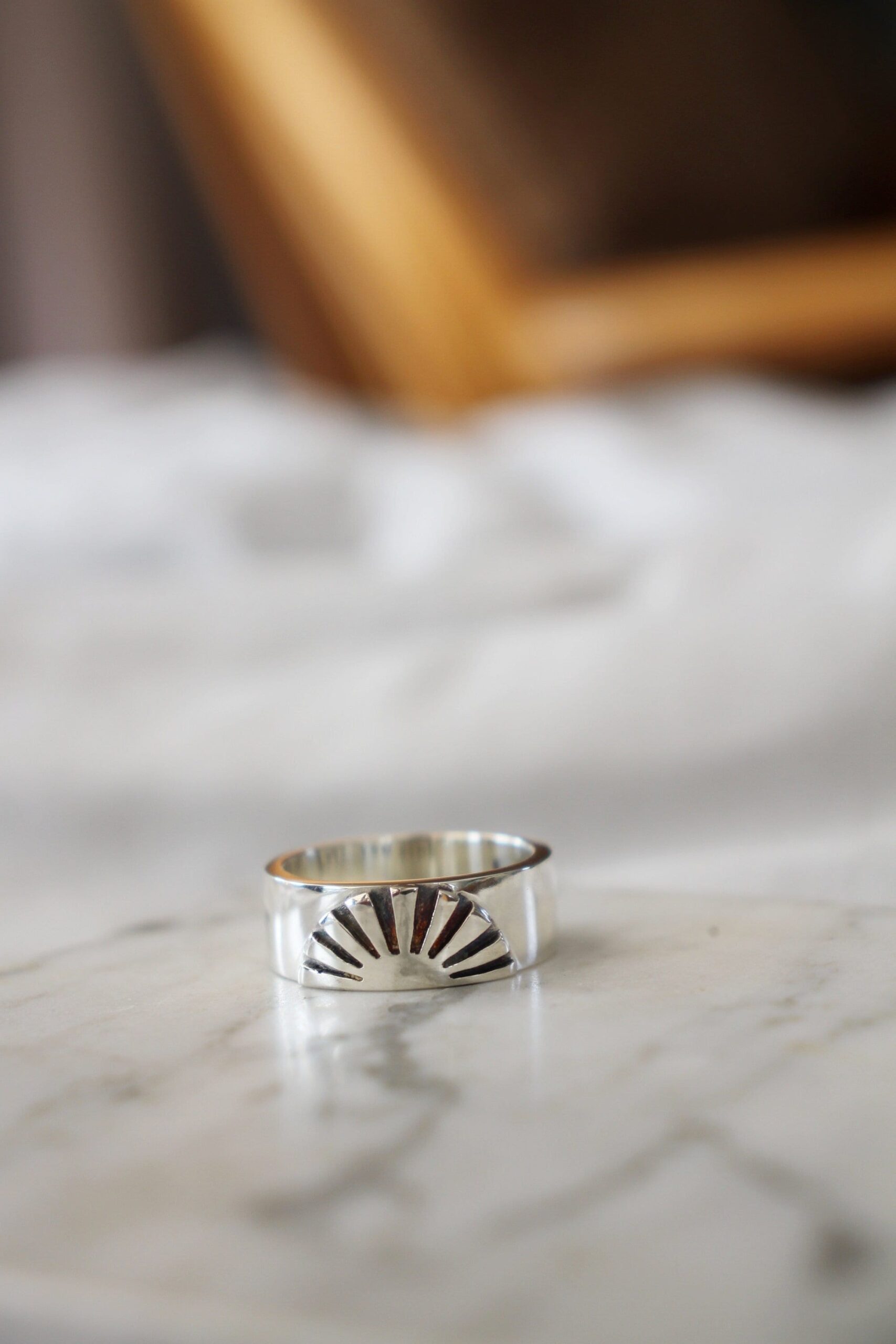 Sunrise ring