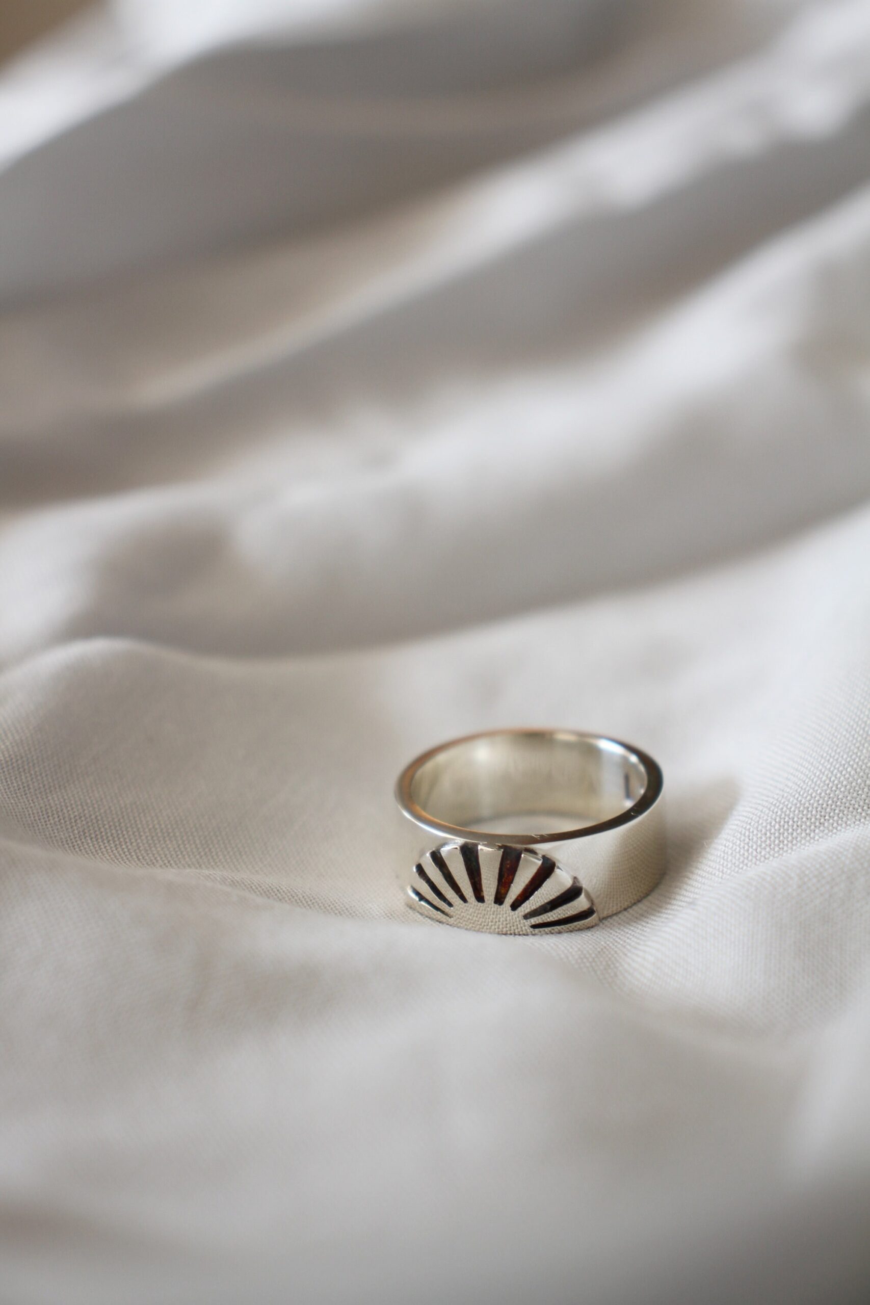 Sunrise ring - Image 7