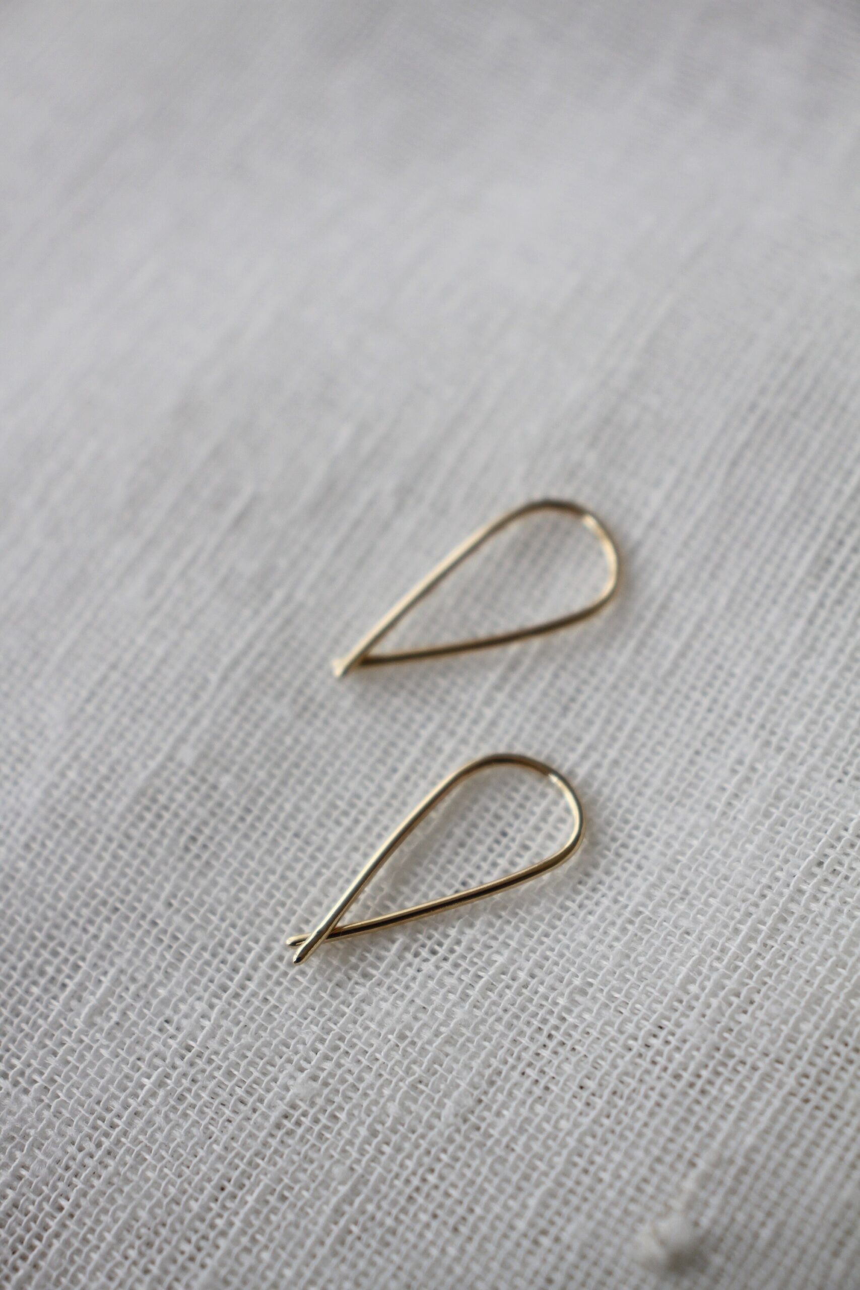 Arc earrings - gold - Image 6