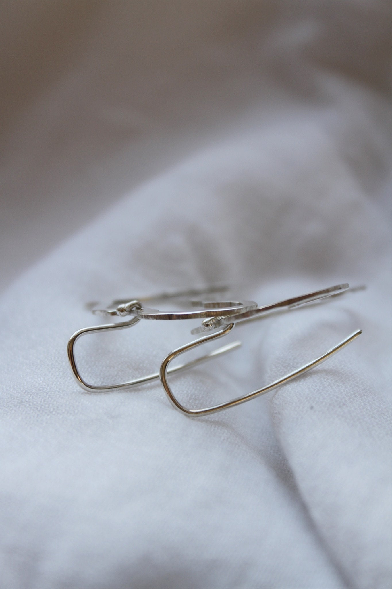 Africa outline earrings - silver - Image 2