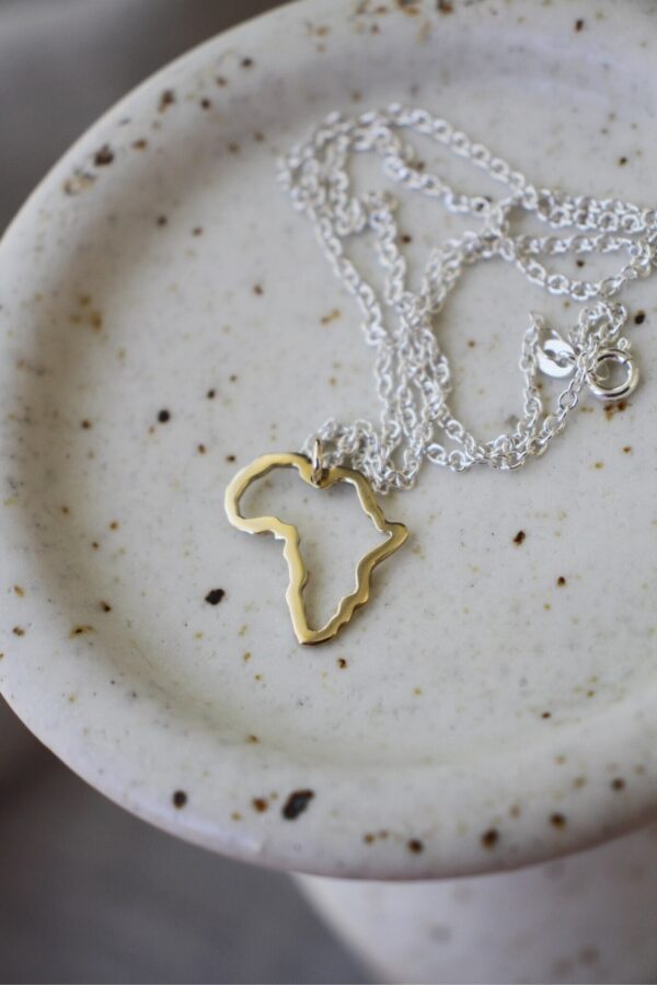 Africa outline necklace - gold