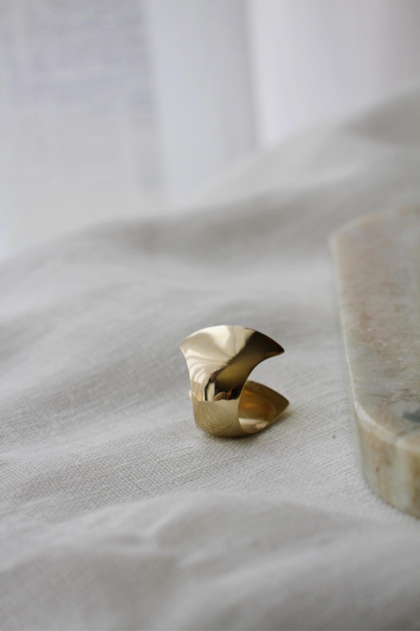 Clam ring - brass - Image 5