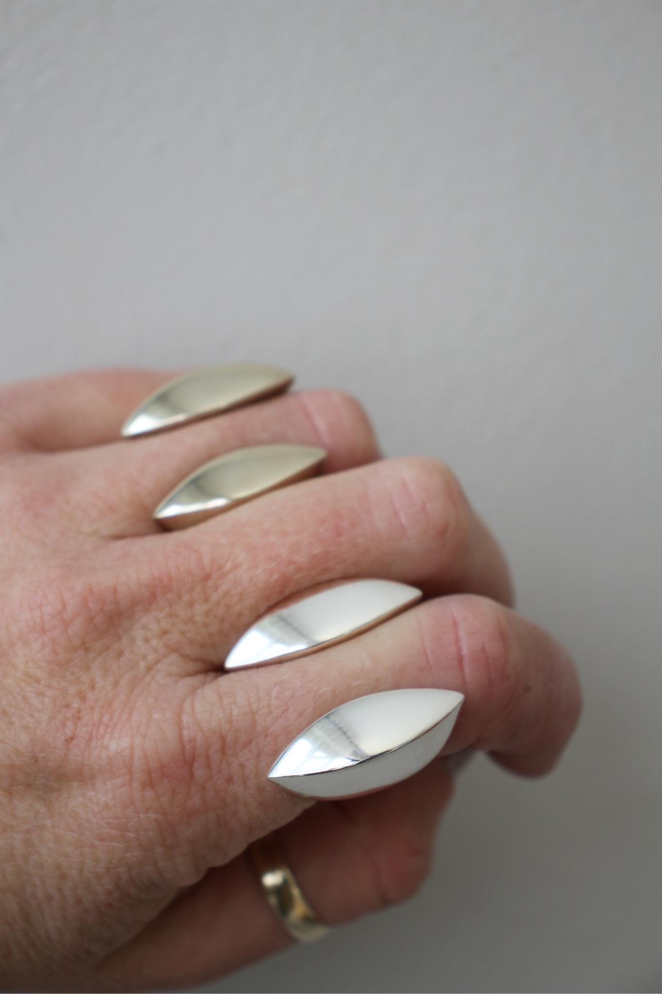 Clam ring - brass - Image 10