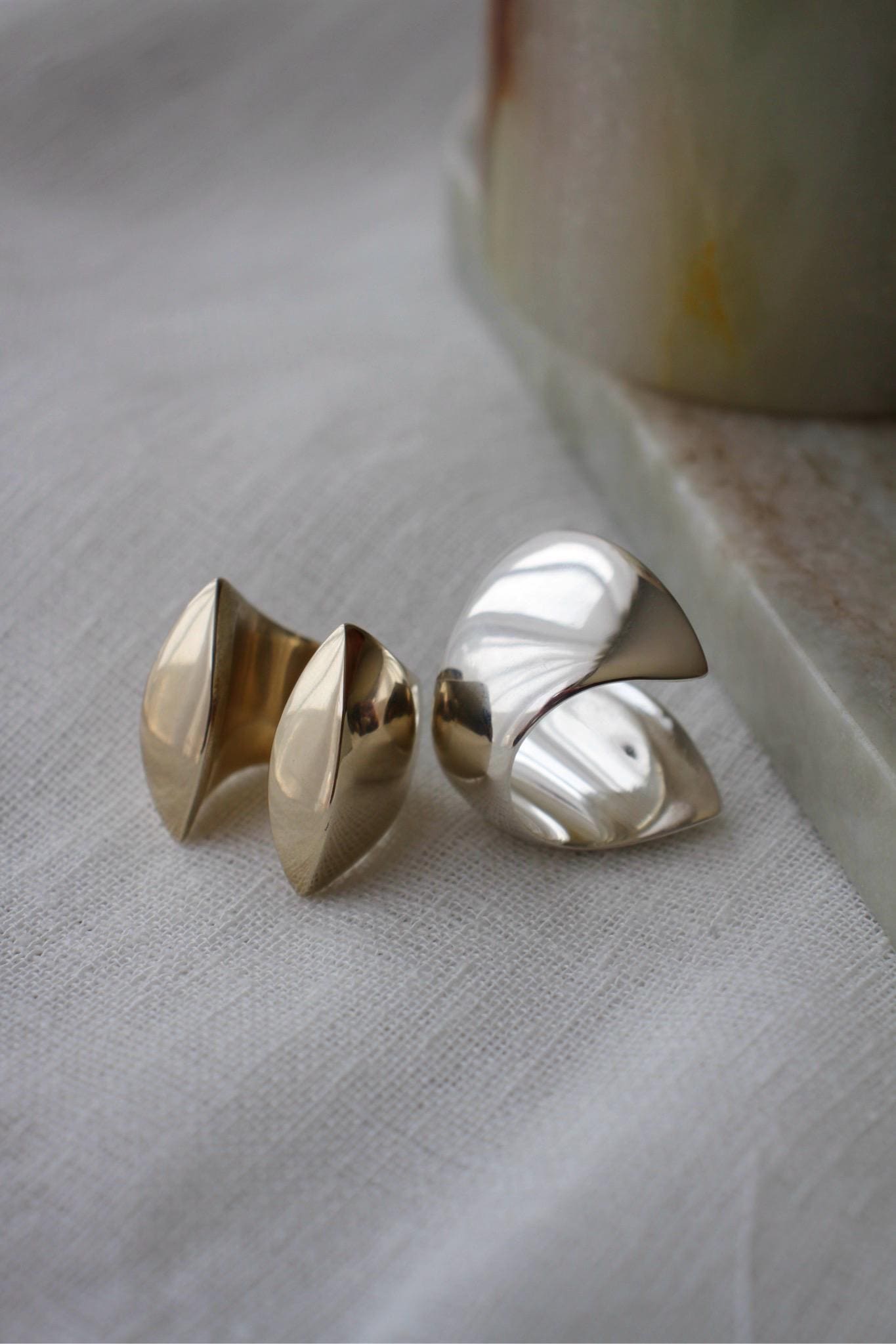 Clam ring - brass - Image 6