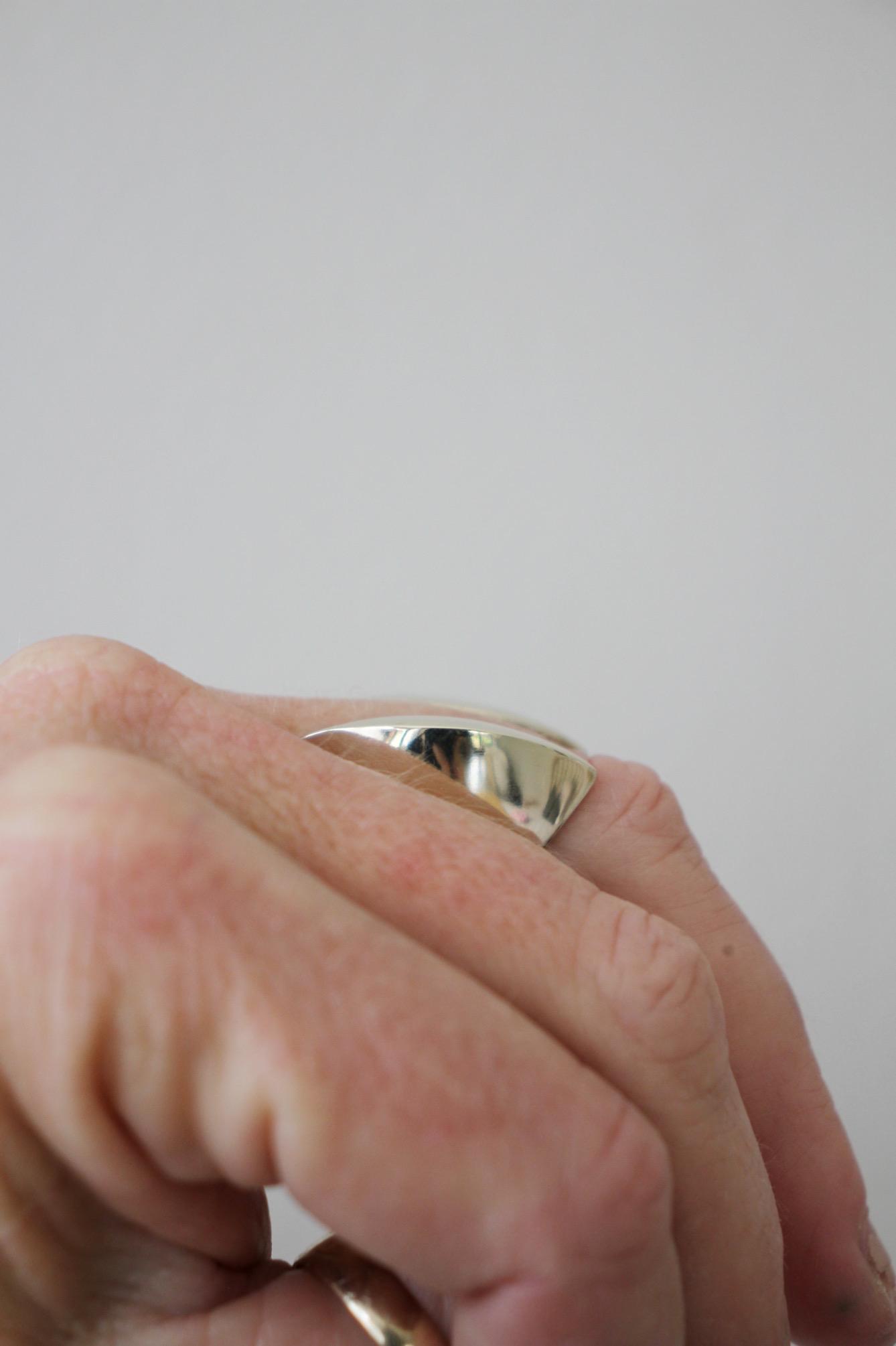 Clam ring - brass - Image 9