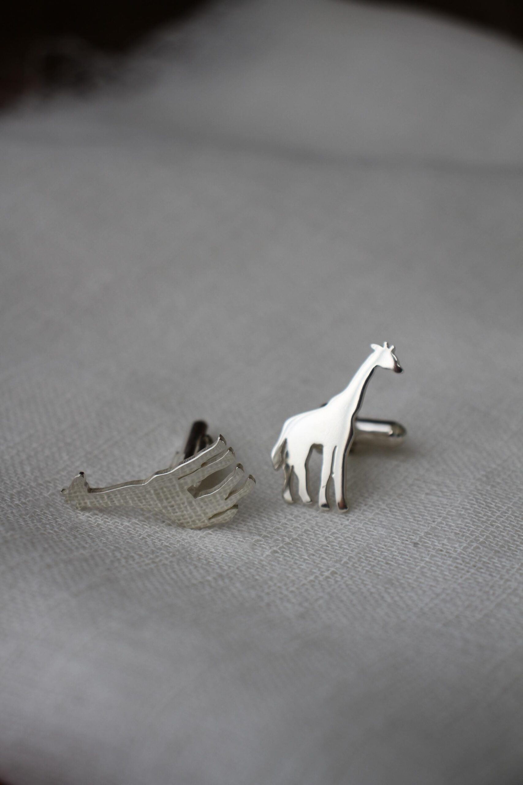Giraffe cufflinks - Image 6