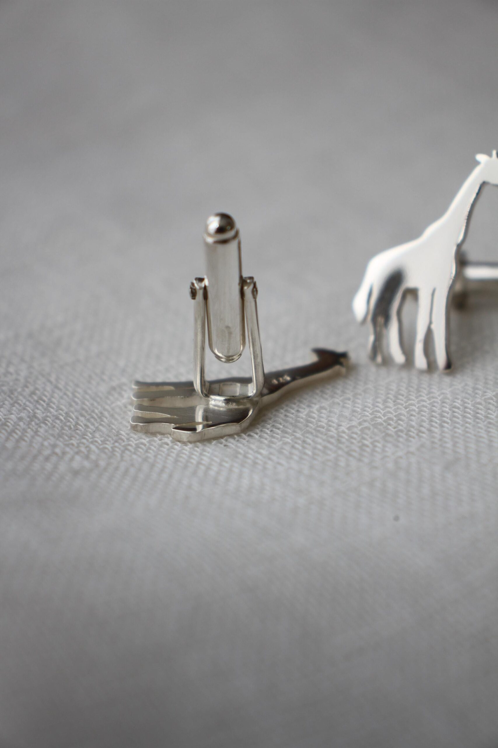 Giraffe cufflinks - Image 8