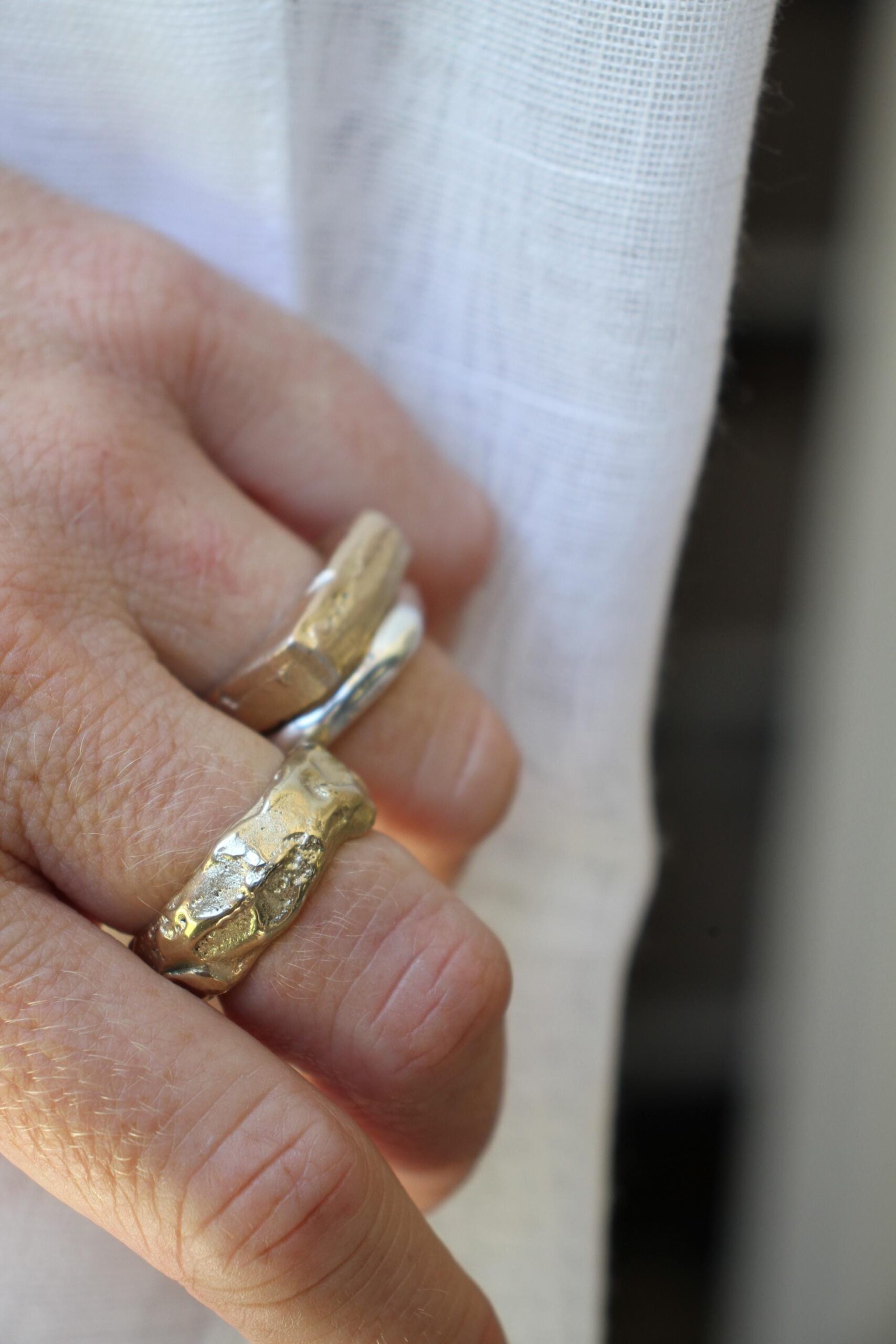 Lava ring - brass (wide) - Image 3