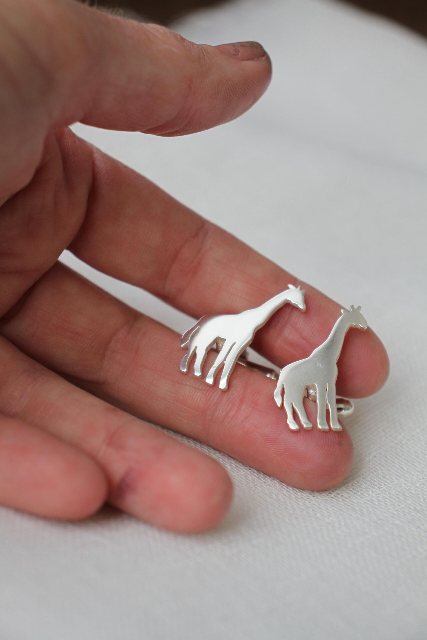 Giraffe cufflinks - Image 3