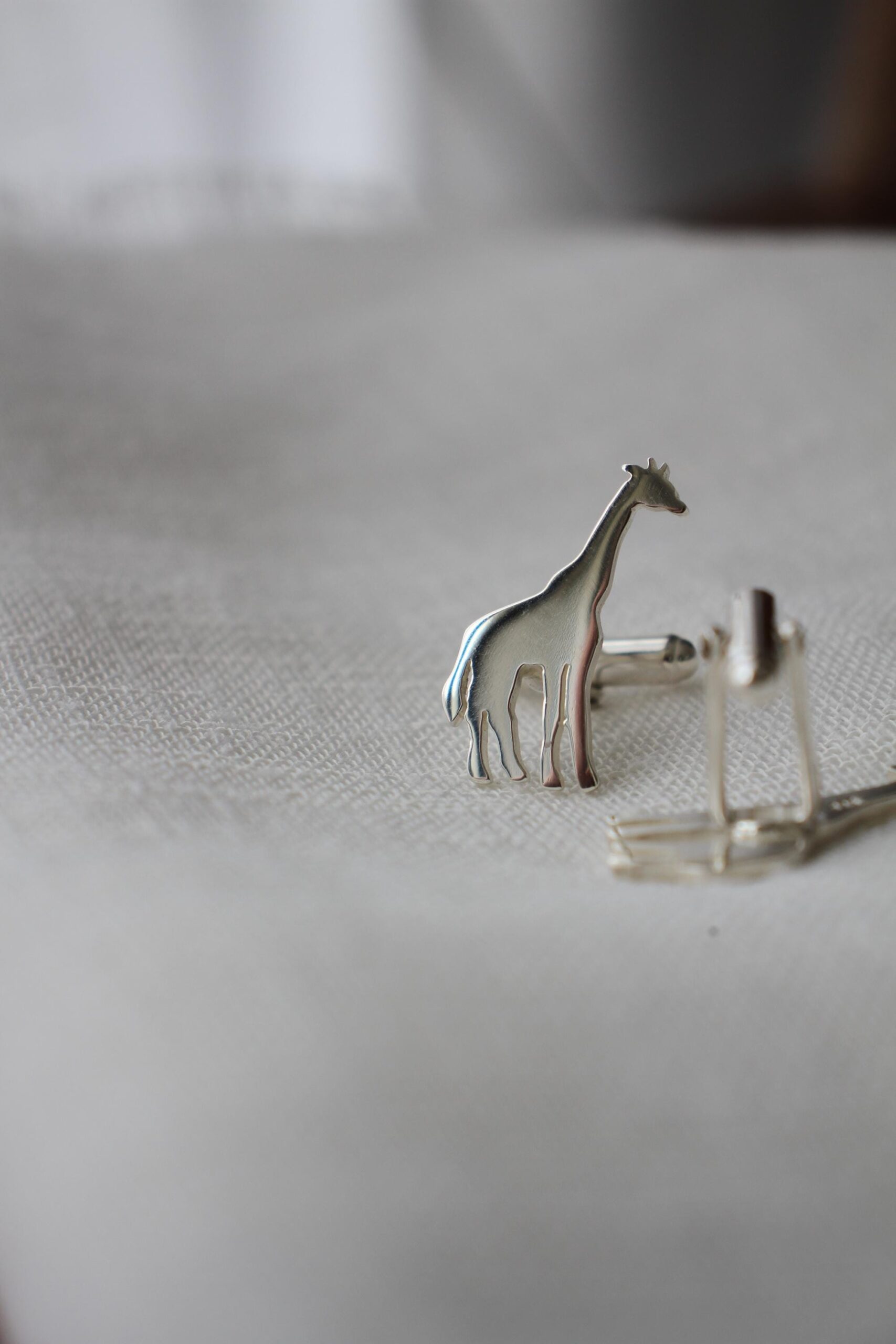 Giraffe cufflinks - Image 9