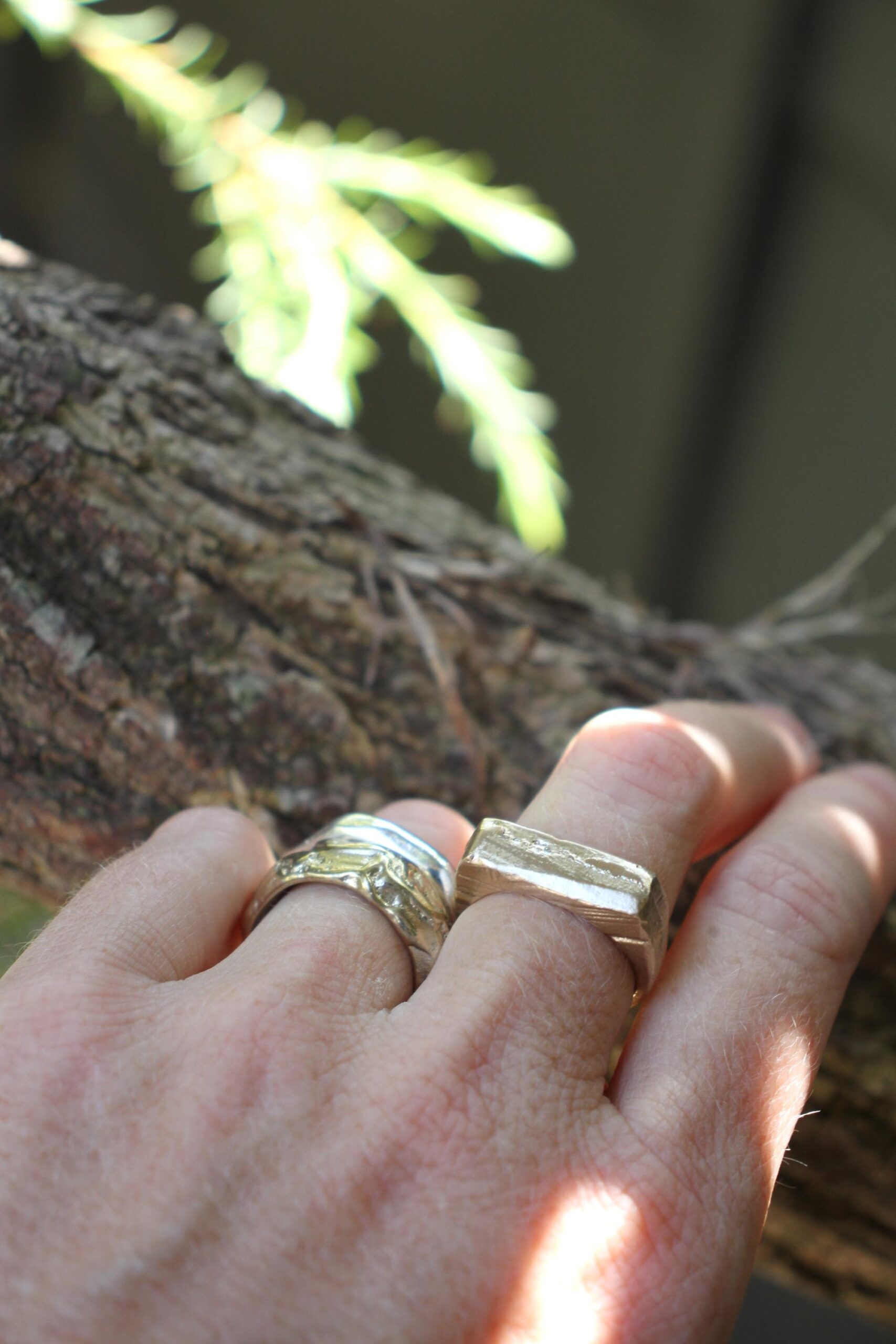 Signet ring - rustic rectangle in brass or bronze - Image 2