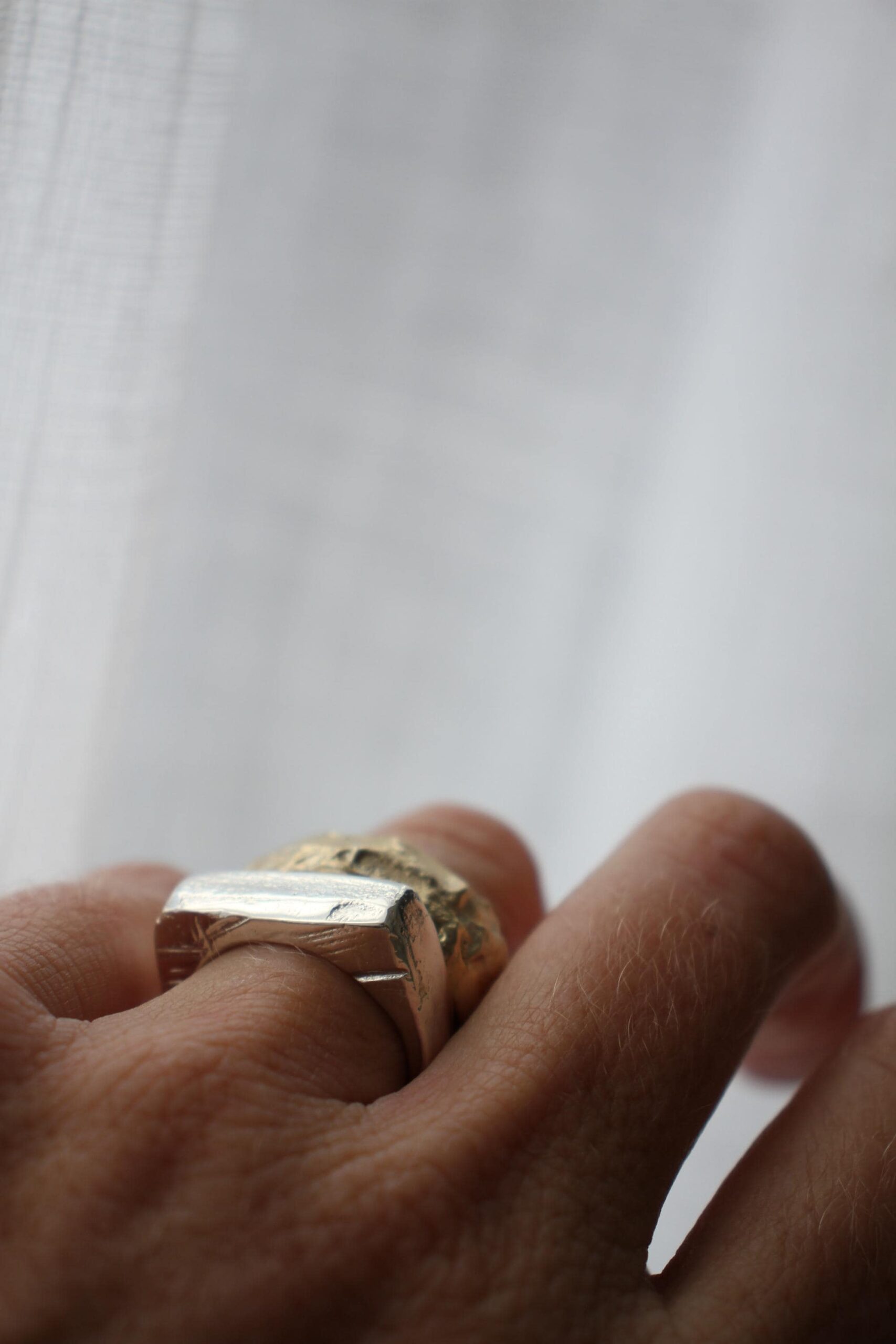 Signet ring - rustic rectangle - silver - Image 3