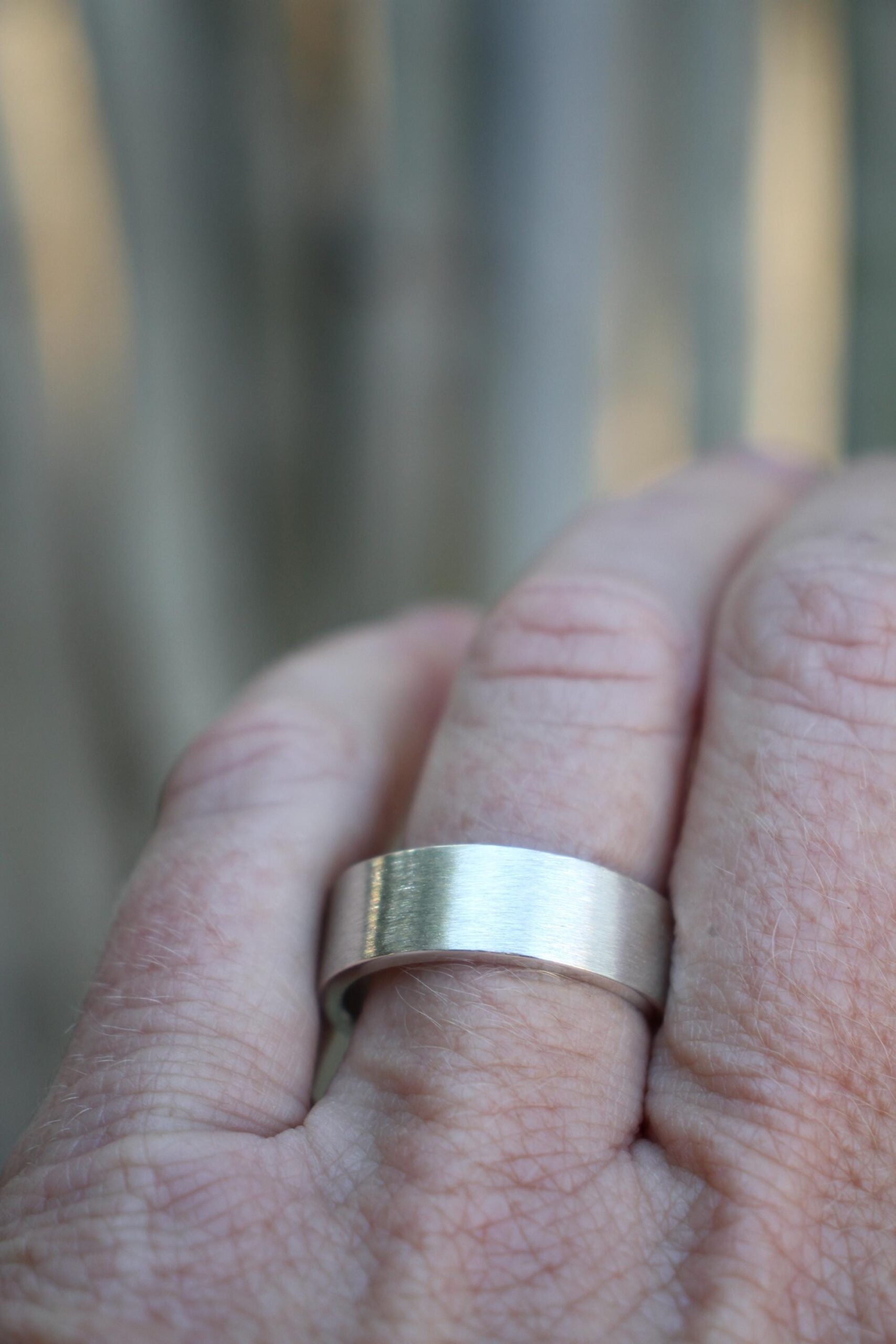 Brushed satin ring - 7mm - Image 8