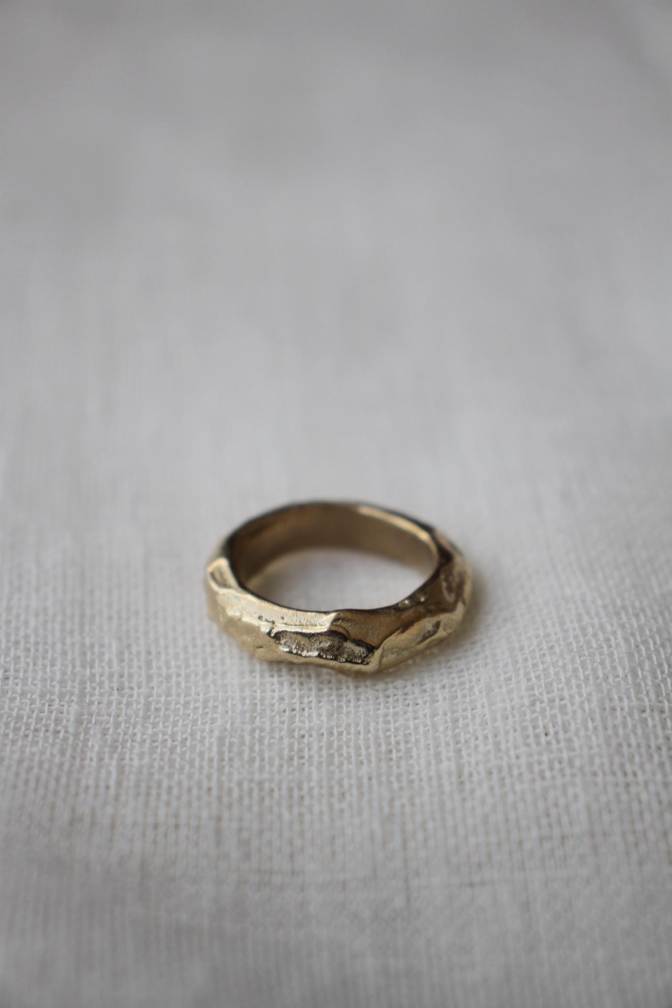 Lava ring - thin