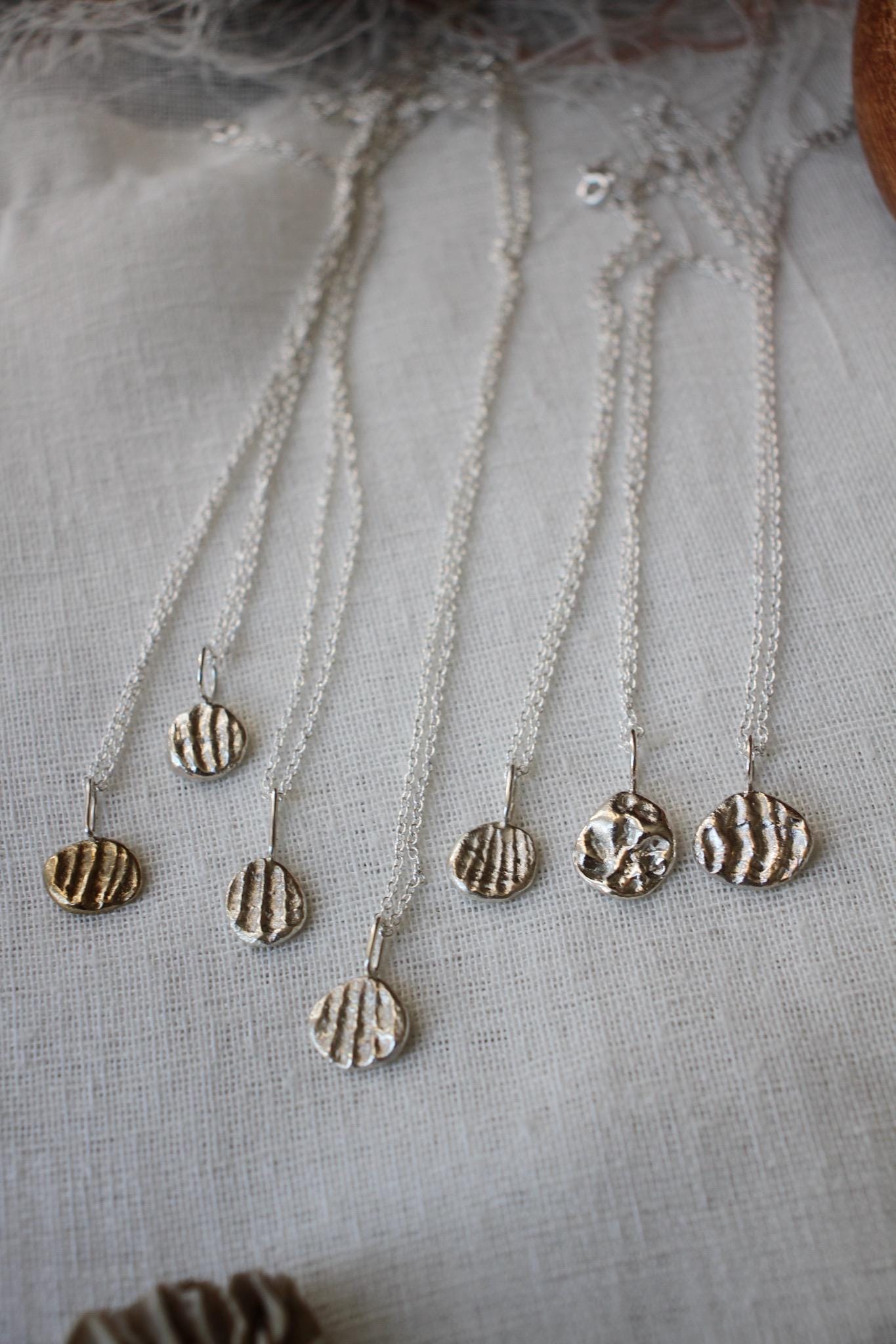 Coral pendant - Image 8