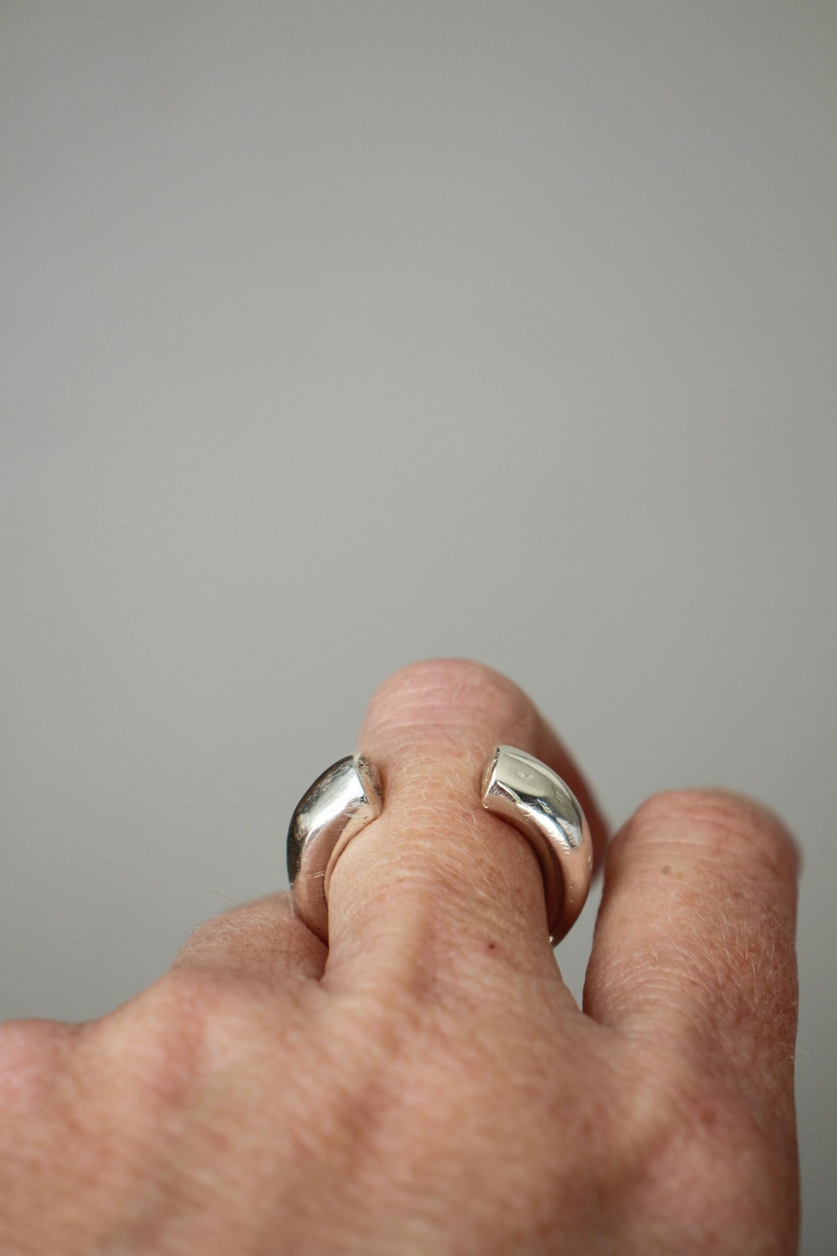 Bold open ring - brass / bronze - Image 4