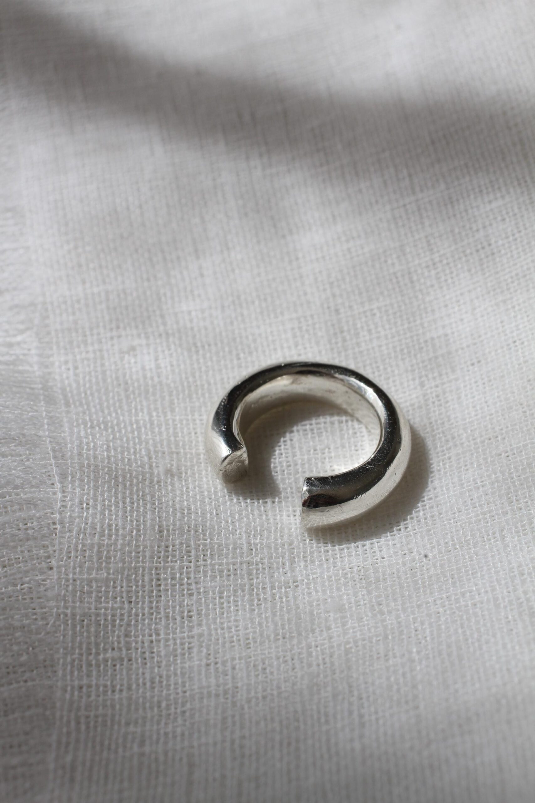 Bold open ring - silver - Image 7