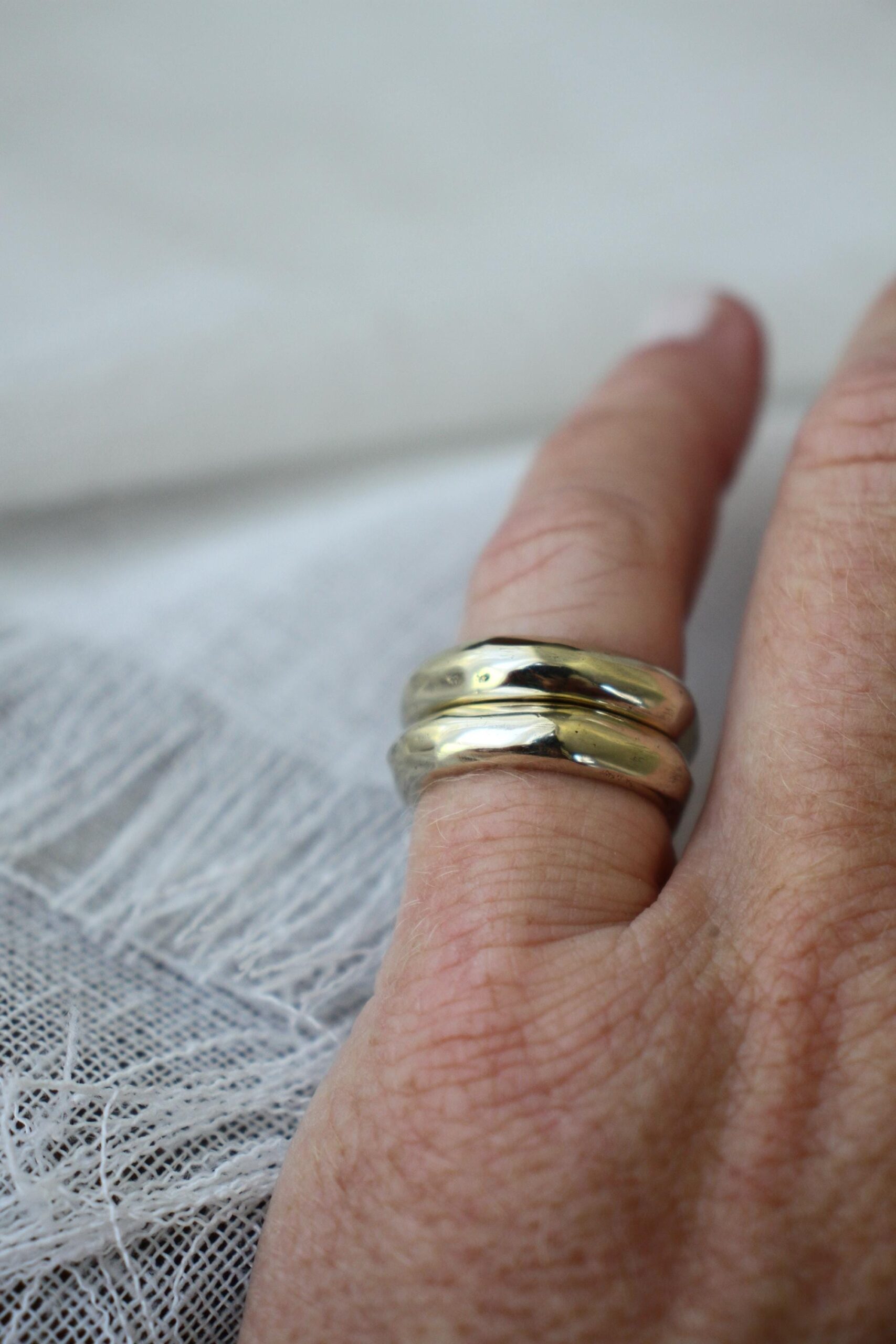 Wavy ring - brass - Image 13