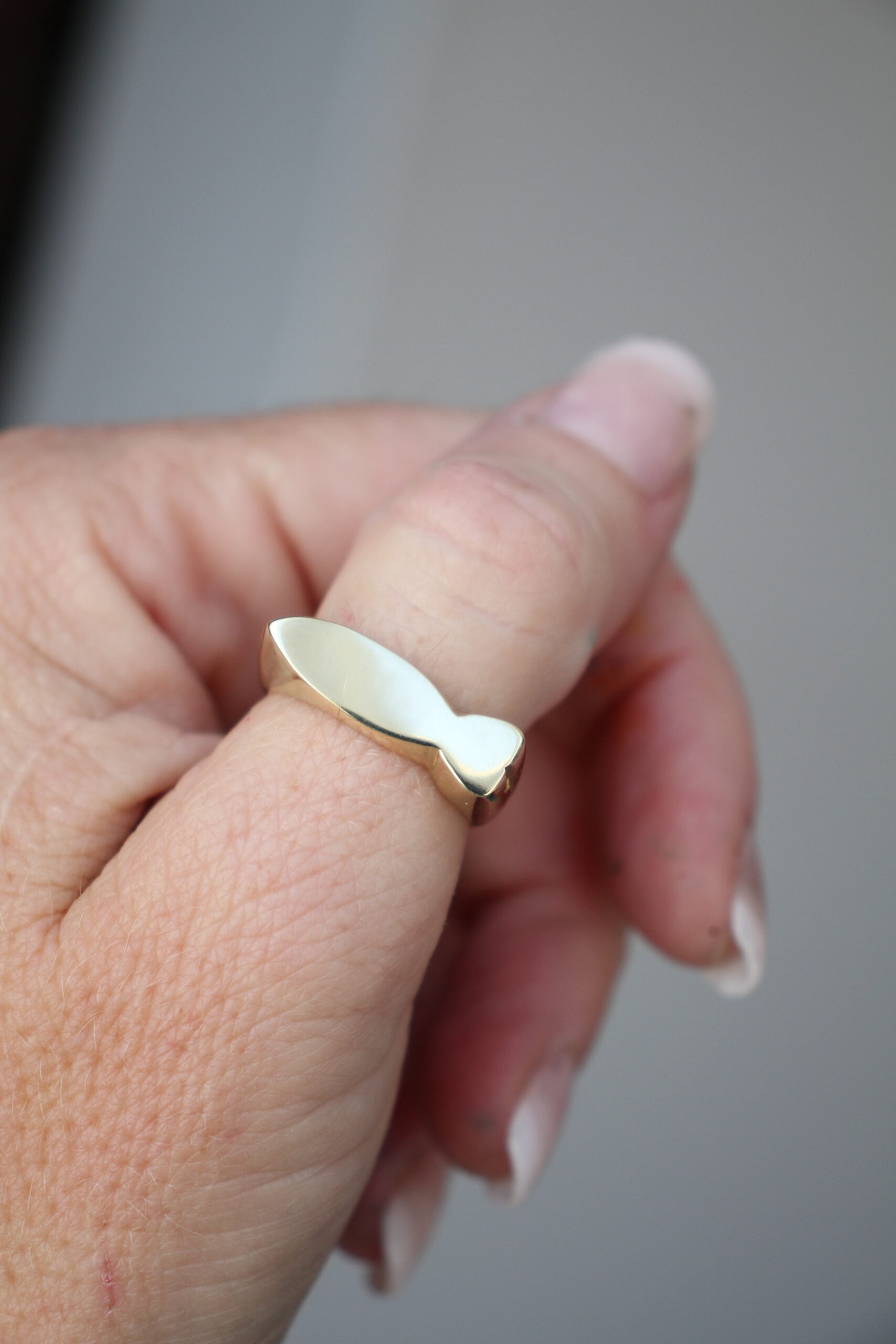 Fish ring - brass - Image 3