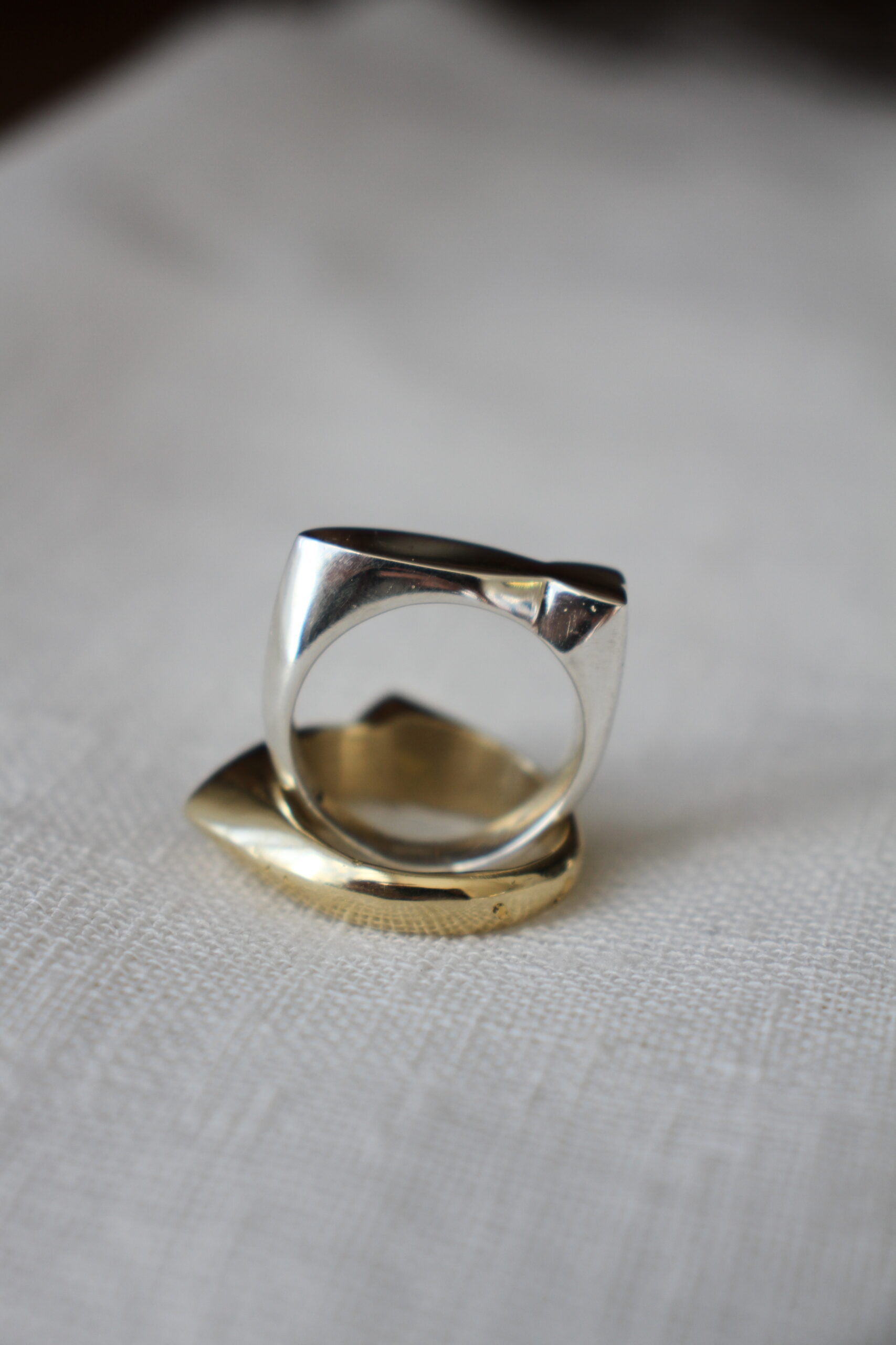 Fish ring - silver - Image 3